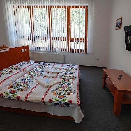 Studia Sprava Tanapu Apartment Strbske Pleso Bagian luar foto